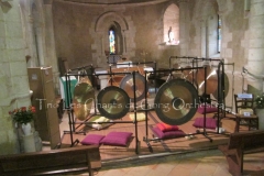 Trio les Chants du gong orchestra Concert gongs et orgues - Artigues-près-Bordeaux eglise romane 011