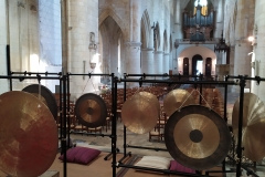Les-Chants-du-Gong-Orchestra-Saintes-Gongs-et-Orgue-3.jpg